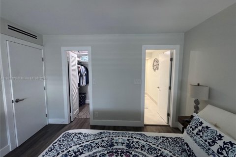 Condominio en venta en Pompano Beach, Florida, 2 dormitorios, 106.84 m2 № 1799359 - foto 12