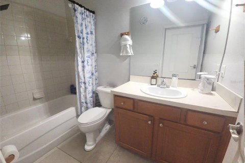 House in Riverview, Florida 4 bedrooms, 172.24 sq.m. № 2102652 - photo 19