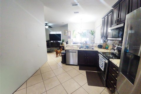 House in Riverview, Florida 4 bedrooms, 172.24 sq.m. № 2102652 - photo 12