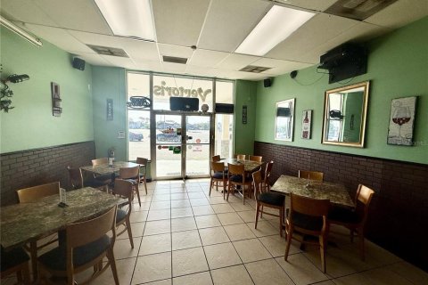 Купить коммерческую недвижимость в Брейдентон, Флорида 154.59м2, № 2214365 - фото 7