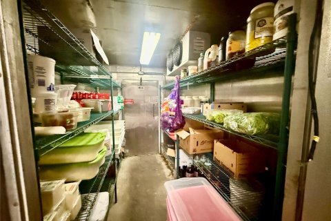 Купить коммерческую недвижимость в Брейдентон, Флорида 154.59м2, № 2214365 - фото 20
