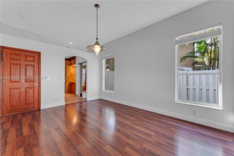 Casa en venta en Hollywood, Florida, 3 dormitorios, 168.52 m2 № 1877670 - foto 26