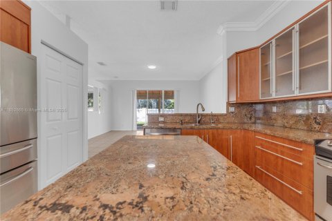 Casa en venta en Hollywood, Florida, 3 dormitorios, 168.52 m2 № 1877670 - foto 8