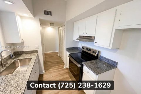 Villa ou maison à louer à Port St. Lucie, Floride: 2 chambres, 98.29 m2 № 2066616 - photo 5