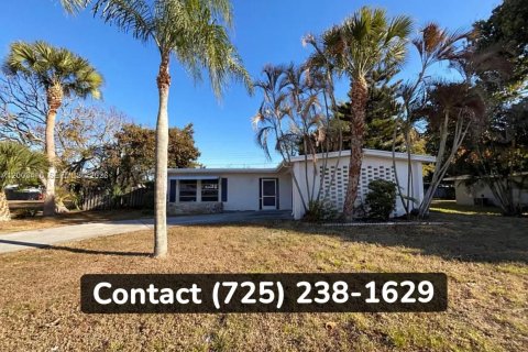 Villa ou maison à louer à Port St. Lucie, Floride: 2 chambres, 98.29 m2 № 2066616 - photo 2