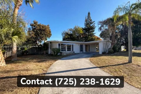 Villa ou maison à Port St. Lucie, Floride 2 chambres, 98.29 m2 № 2066616