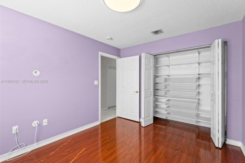 Villa ou maison à vendre à Pembroke Pines, Floride: 3 chambres, 146.23 m2 № 2017865 - photo 8