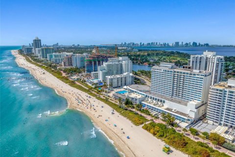 Купить коммерческую недвижимость в Майами-Бич, Флорида № 2051060 - фото 27