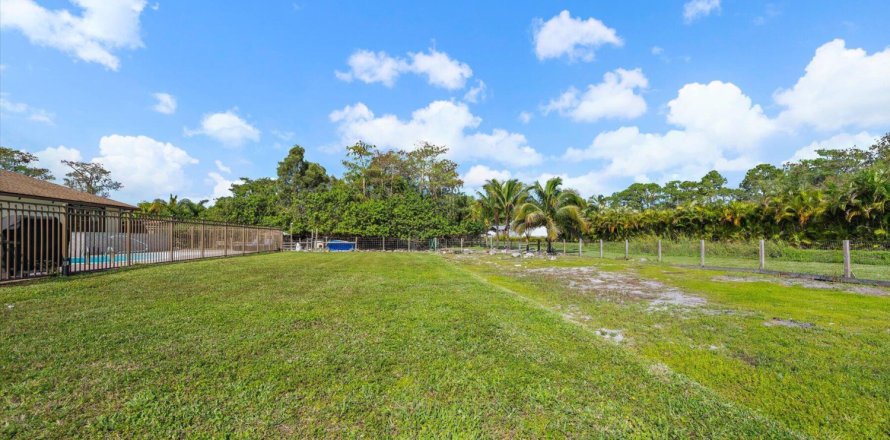 Casa en Loxahatchee Groves, Florida 3 dormitorios, 133.87 m2 № 1221540