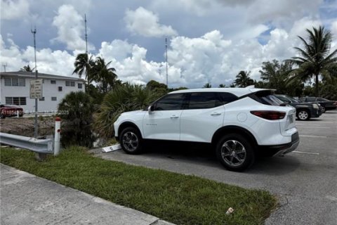 Condo in Miami Gardens, Florida, 1 bedroom  № 1878754 - photo 4
