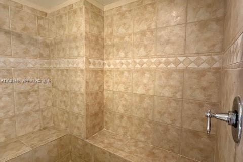 Condo in Coral Gables, Florida, 2 bedrooms  № 2087279 - photo 25