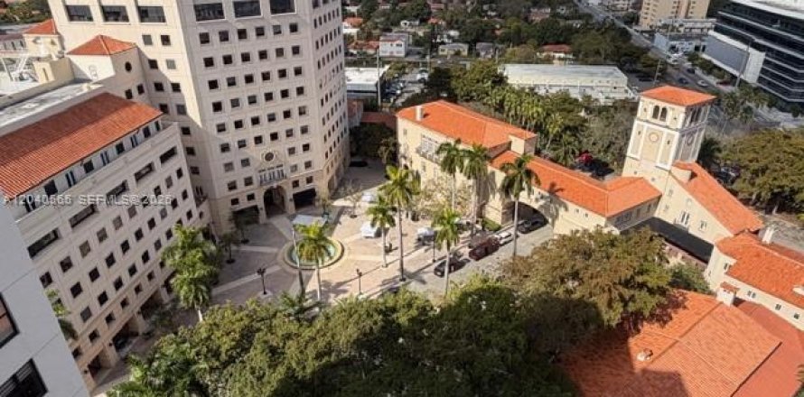 Condo in Coral Gables, Florida, 2 bedrooms  № 2087279