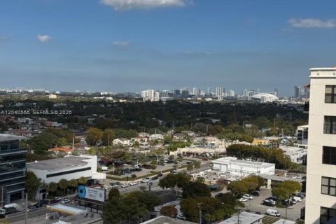 Condo in Coral Gables, Florida, 2 bedrooms  № 2087279 - photo 3