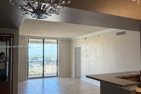 Condo in Coral Gables, Florida, 2 bedrooms  № 2087279 - photo 16