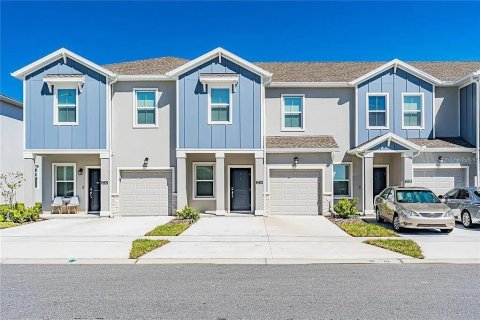 Townhouse in Davenport, Florida 3 bedrooms, 170.38 sq.m. № 2166690