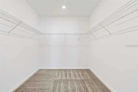 Townhouse in Davenport, Florida 3 bedrooms, 170.38 sq.m. № 2166690 - photo 12