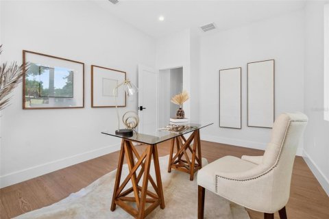 Villa ou maison à louer à Saint Petersburg, Floride: 3 chambres, 182.09 m2 № 2386757 - photo 30