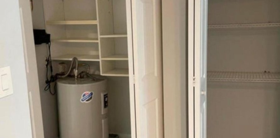 Condo in Boca Raton, Florida, 1 bedroom № 1047901