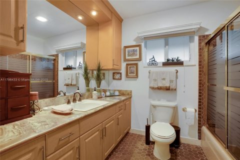 Casa en venta en Plantation, Florida, 4 dormitorios, 240.34 m2 № 1696741 - foto 21