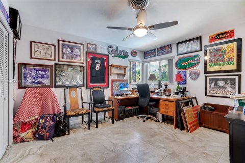 Casa en venta en Plantation, Florida, 4 dormitorios, 240.34 m2 № 1696741 - foto 19