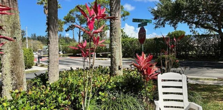 Townhouse in Delray Beach, Florida 3 bedrooms, 137.87 sq.m. № 1154122