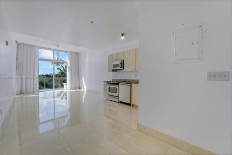 Condominio en venta en Miami Beach, Florida, 1 dormitorio, 89.74 m2 № 1937475 - foto 5