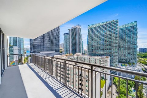 Купить кондоминиум в Майами, Флорида 1 спальня, 76.27м2, № 1980317 - фото 7