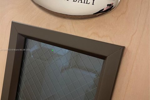 Снять в аренду кондоминиум в Майами-Бич, Флорида 1 спальня, 82.68м2, № 1936497 - фото 14