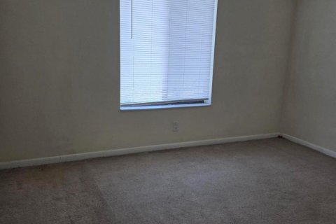 Condo in West Palm Beach, Florida, 2 bedrooms № 2190974 - photo 15