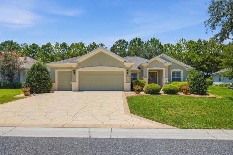Casa en Ocala, Florida 3 dormitorios, 181.9 m2 № 2239777