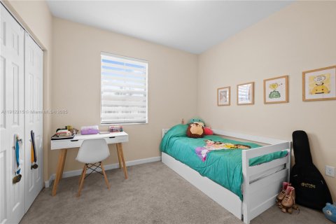 Touwnhouse à vendre à Hialeah, Floride: 3 chambres, 143.07 m2 № 1969078 - photo 14