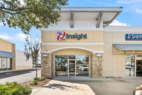 Immobilier commercial à Wildwood, Floride 185.8 m2 № 2128503
