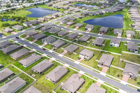 Купить виллу или дом в Грант-Валкариа, Флорида 4 спальни, № 2042907 - фото 25