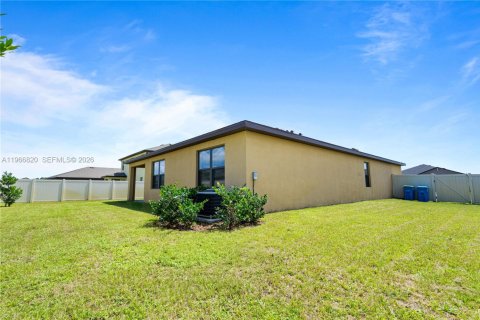 Купить виллу или дом в Грант-Валкариа, Флорида 4 спальни, № 2042907 - фото 6