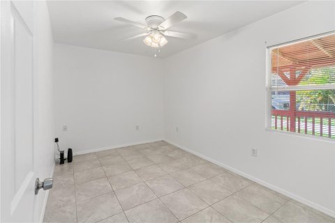 House in Lakeland, Florida 2 bedrooms, 70.51 sq.m. № 1888546 - photo 13
