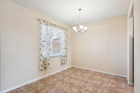 House in Ruskin, Florida 6 bedrooms, 251.21 sq.m. № 1603095 - photo 17