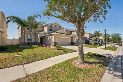House in Ruskin, Florida 6 bedrooms, 251.21 sq.m. № 1603095 - photo 2