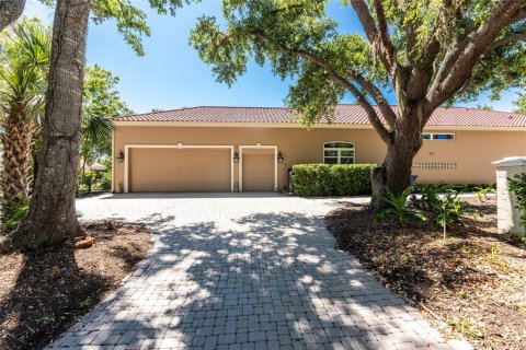 Casa en venta en Englewood, Florida, 3 dormitorios, 348.1 m2 № 1642774 - foto 3