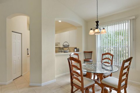 Villa ou maison à vendre à Port St. Lucie, Floride: 3 chambres, 136.85 m2 № 2146950 - photo 7