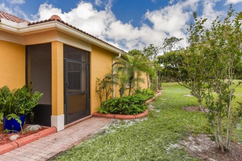 Villa ou maison à vendre à Port St. Lucie, Floride: 3 chambres, 136.85 m2 № 2146950 - photo 3