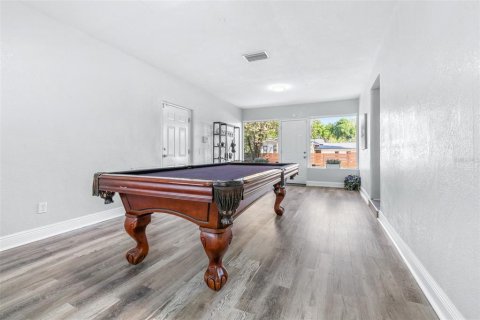 House in Tampa, Florida 3 bedrooms, 158.96 sq.m. № 2117057 - photo 26