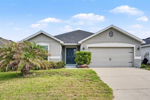 Casa en Lakeland, Florida 3 dormitorios, 186.27 m2 № 2148188