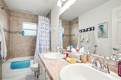 Casa en venta en Lakeland, Florida, 3 dormitorios, 186.27 m2 № 2148188 - foto 16