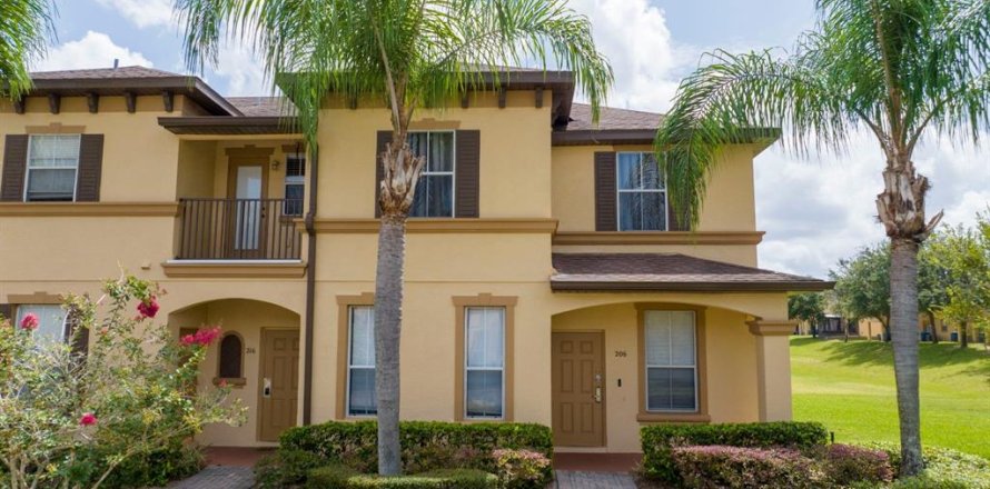 Townhouse in Davenport, Florida 4 bedrooms, 172.43 sq.m. № 2330501