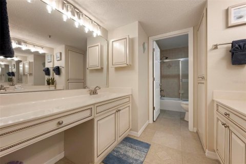 Condominio en venta en Sarasota, Florida, 2 dormitorios, 118.91 m2 № 2166088 - foto 17