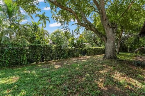 House in Hollywood, Florida 2 bedrooms, 89.19 sq.m. № 1897722 - photo 28