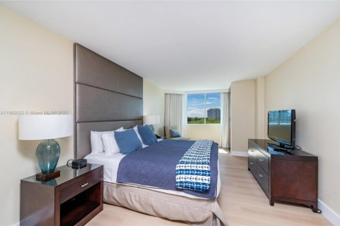 Condo in Fort Lauderdale, Florida, 1 bedroom  № 1924780 - photo 13