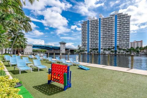 Condo in Fort Lauderdale, Florida, 1 bedroom  № 1924780 - photo 29