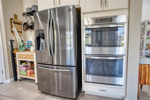 House in Winter Garden, Florida 3 bedrooms, 211.63 sq.m. № 2123381 - photo 17