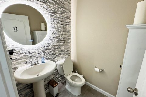 House in Winter Garden, Florida 3 bedrooms, 211.63 sq.m. № 2123381 - photo 20